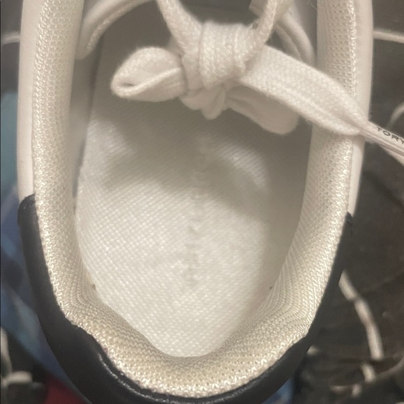 Tory Burch Women’s Howell Court Sneaker - Picture 10 of 11